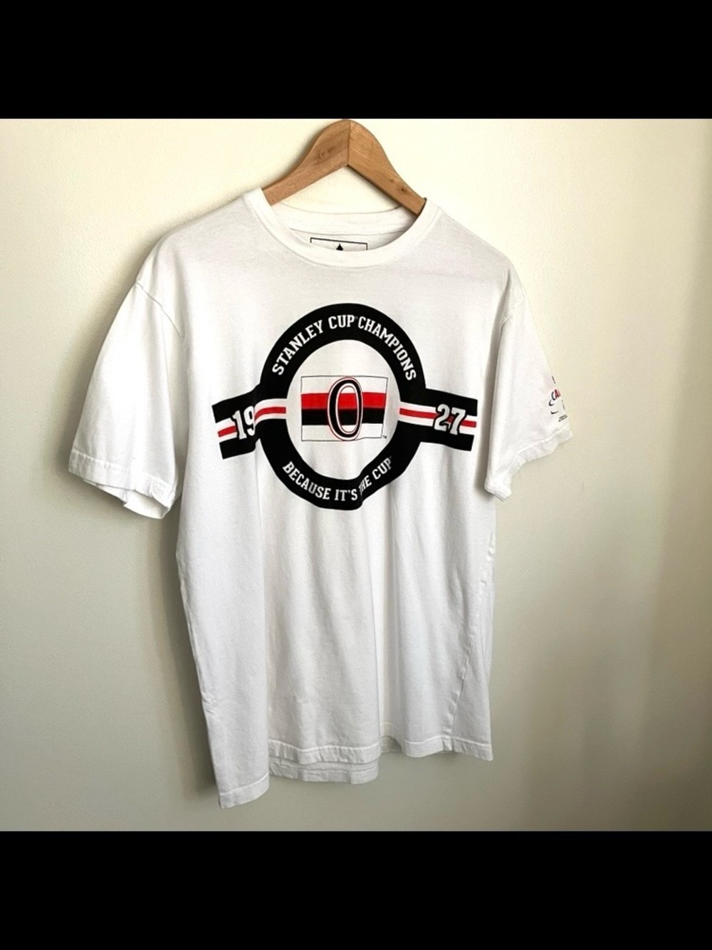 Vintage-inspired Ottawa Senators T-shirt
